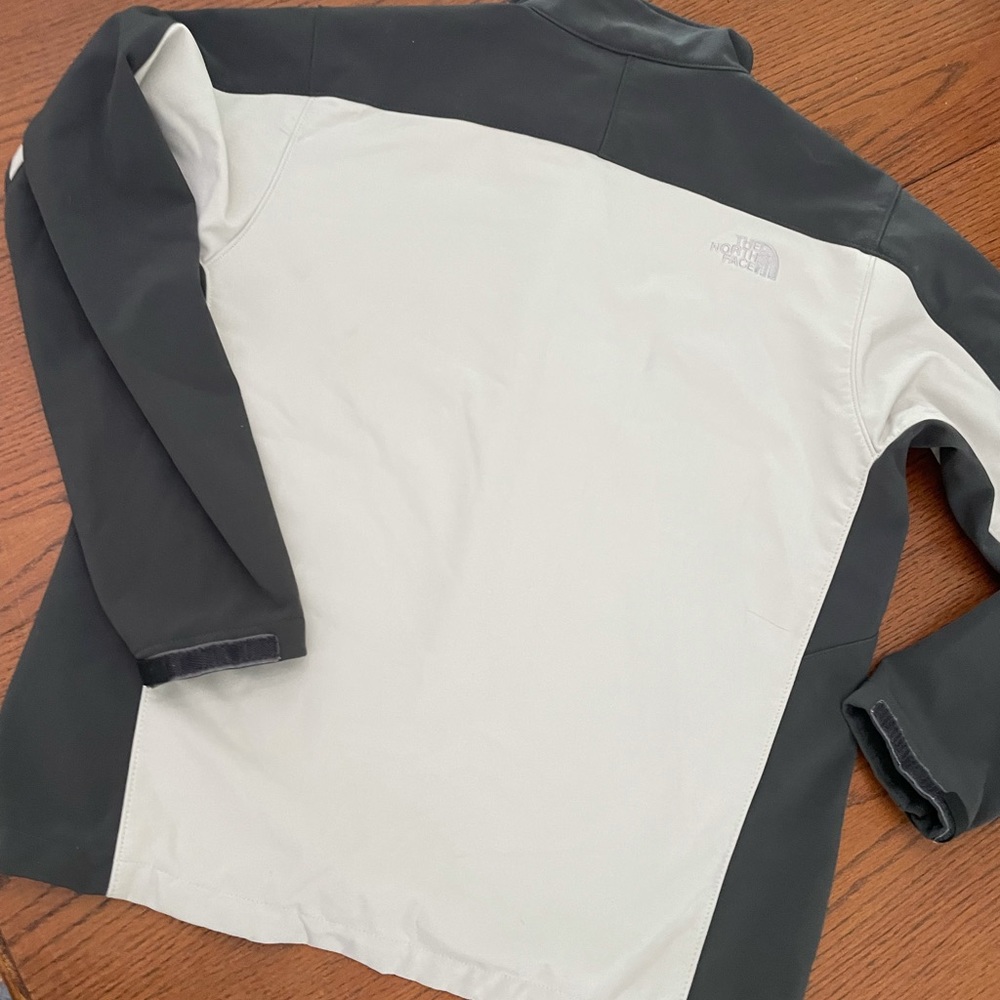 The North Face Jacket Men’s L - Picture 8 of 12